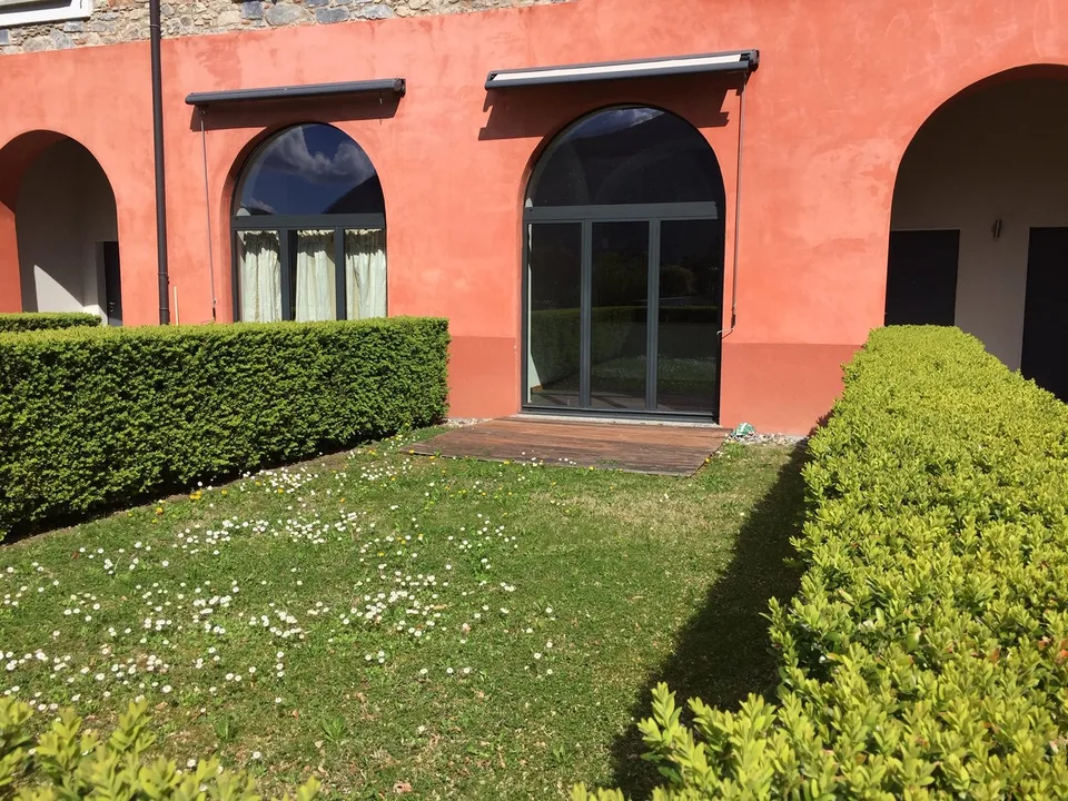 MELANO – APPARTAMENT DUPLEX MERVEILLEUX 4.5 PIÈCES – photo 2 sur 7