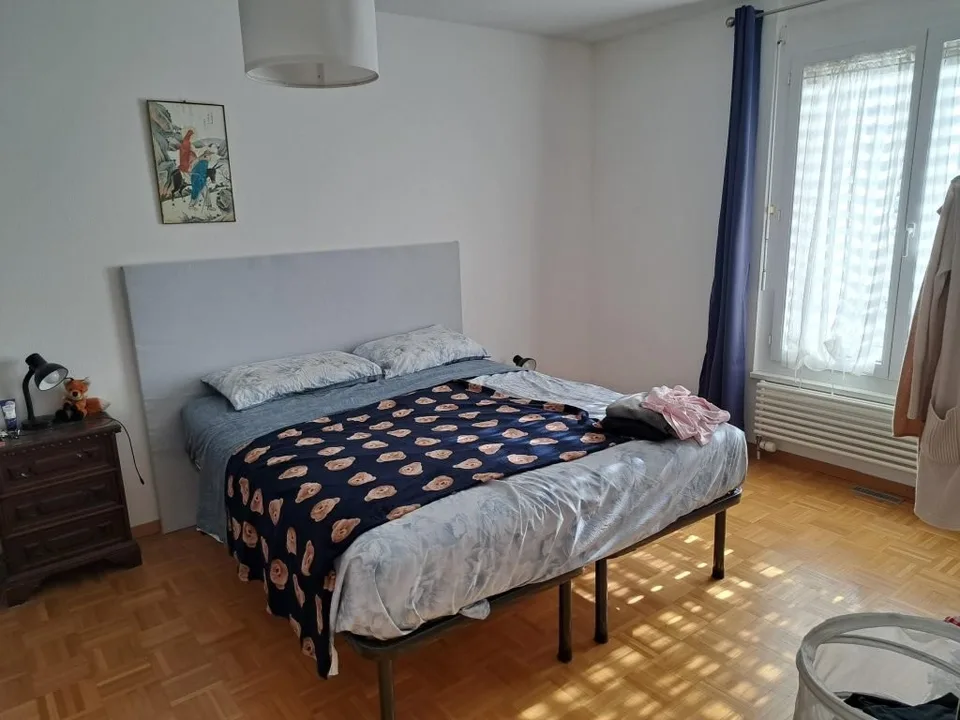 Zweieinhalb-Zimmer-Wohnung im 4. Stock in Vevey – Foto 2 von 4