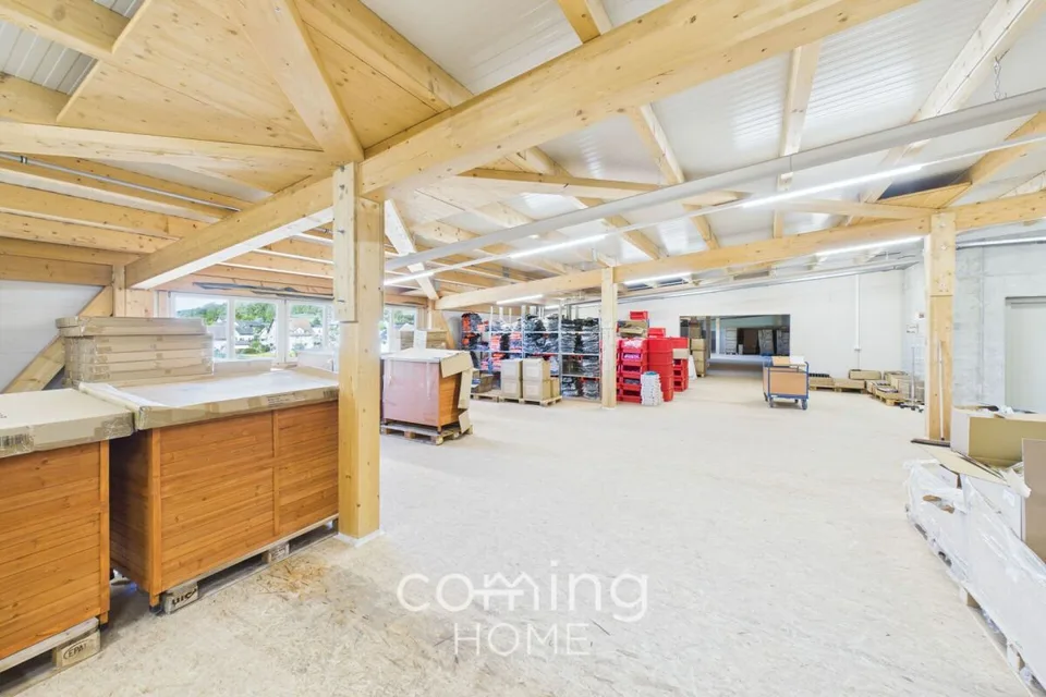 Spazi commerciali flessibili a Niederbipp - moderni, versatili e ottimamente collegati – foto 12 di 23