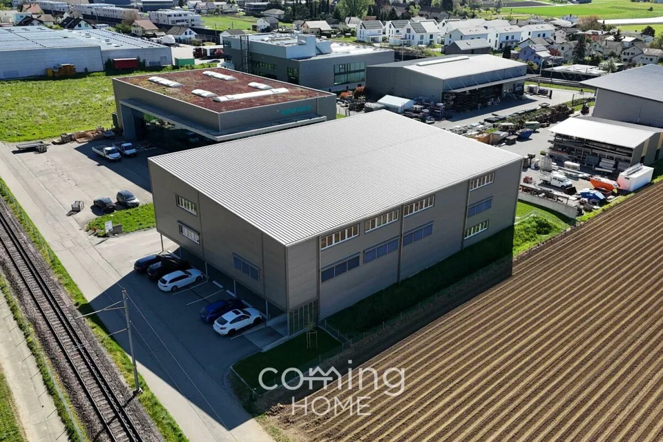 Spazi commerciali flessibili a Niederbipp - moderni, versatili e ottimamente collegati – foto 2 di 23