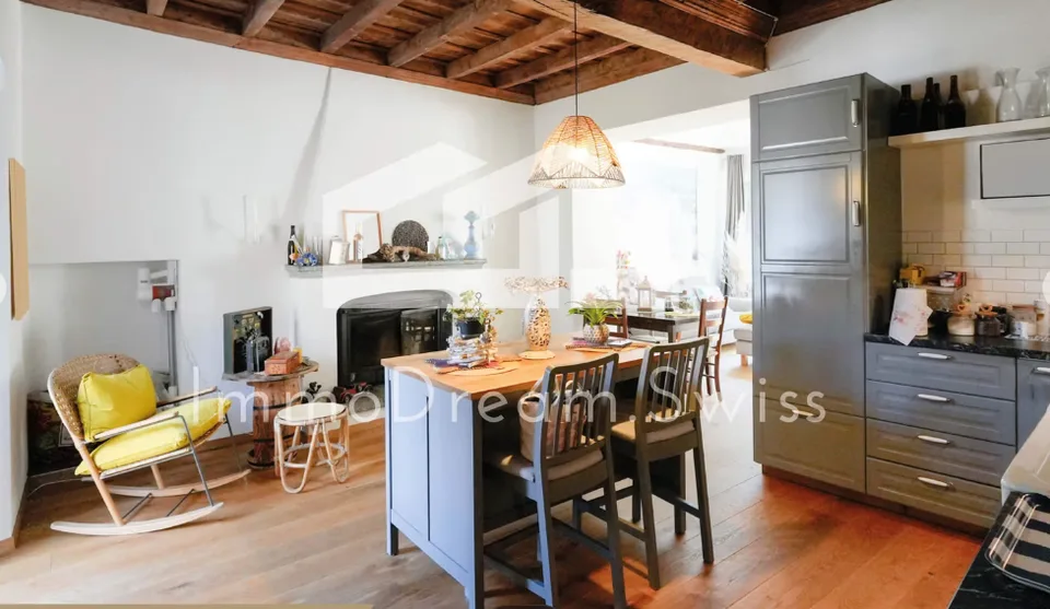 Maison de générations dans le populaire Nucleo avec 2 appartements et 3 studios, cour intérieure romantique – photo 7 sur 13
