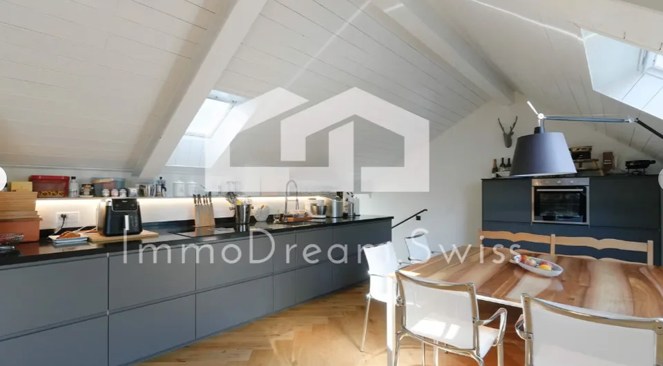 Maison de générations dans le populaire Nucleo avec 2 appartements et 3 studios, cour intérieure romantique – photo 11 sur 13