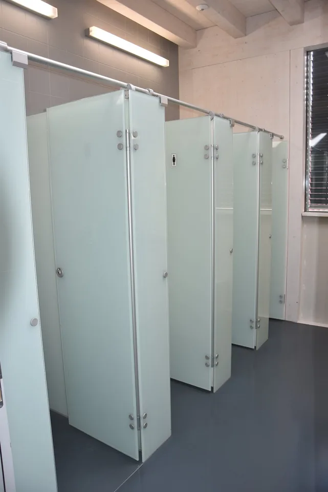 Moderne, sehr helle Büroräume im Erdgeschoss – Foto 14 von 15
