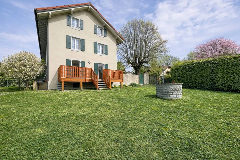 Triplex de 4.5 pièces - grand jardin et vue partielle sur lac – Foto 24 von 26