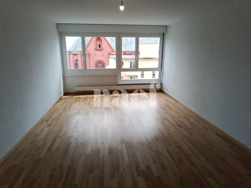 Schönes 3-Zimmer-Apartment mit Balkon in Neuchâtel – Foto 2 von 7