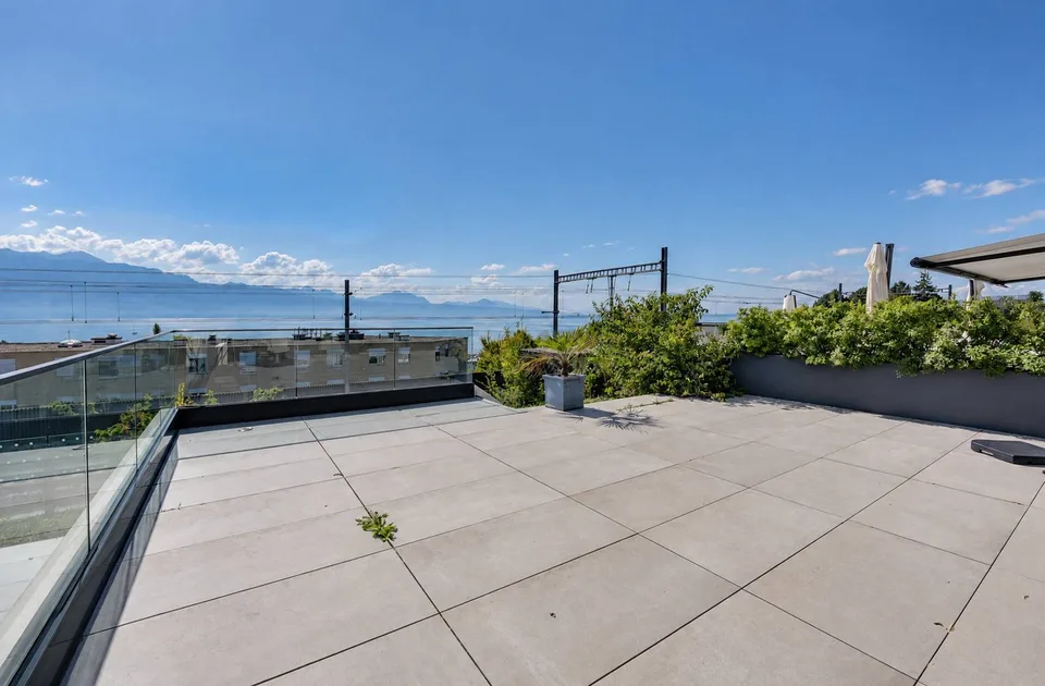 Wohnung mit 2.5 Zimmern und einer Terrasse von 46 m² in einem gehobenen Gebäude – Foto 6 von 7