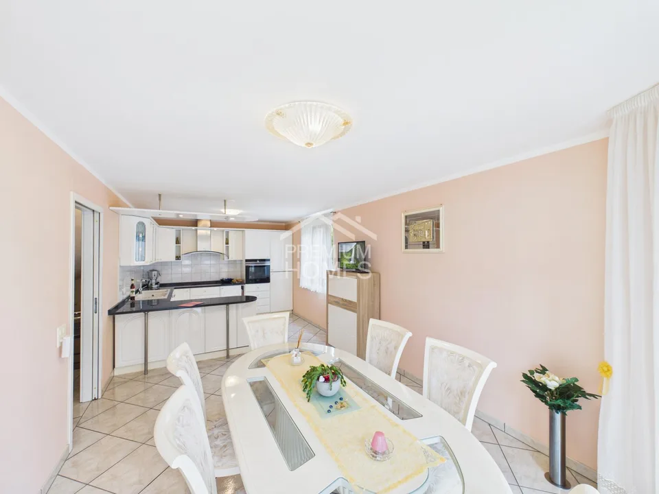 Un vero paradiso per famiglie con charme e ampio spazio – foto 5 di 13