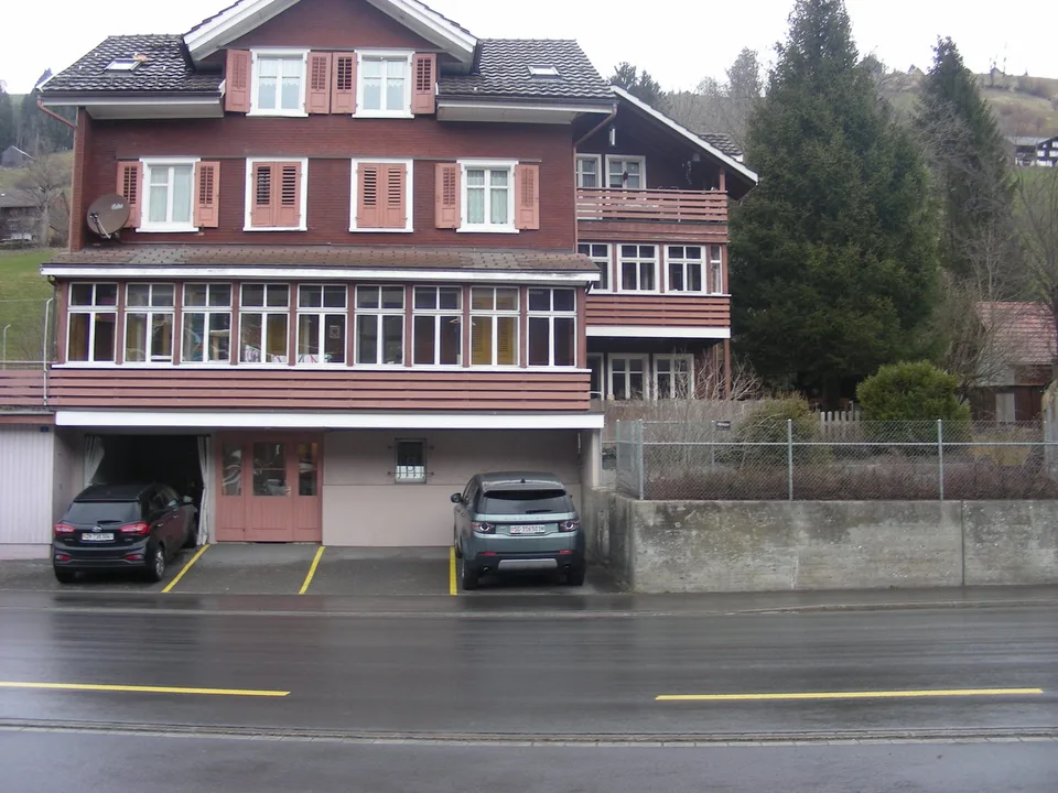 Einfache und preiswerte Dachwohnung / Ferienwohnung – Foto 9 von 9