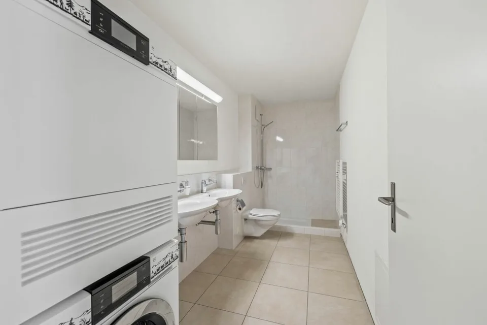 Grosszügige 4.5-Zimmer Maisonettewohnung mit viel Wohnkomfort – Foto 6 von 12