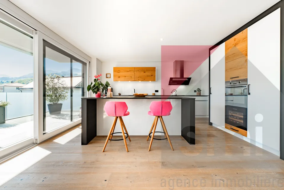 4.5 Zimmer Attikawohnung in Le Pâquier-Montbarry – Foto 3 von 13