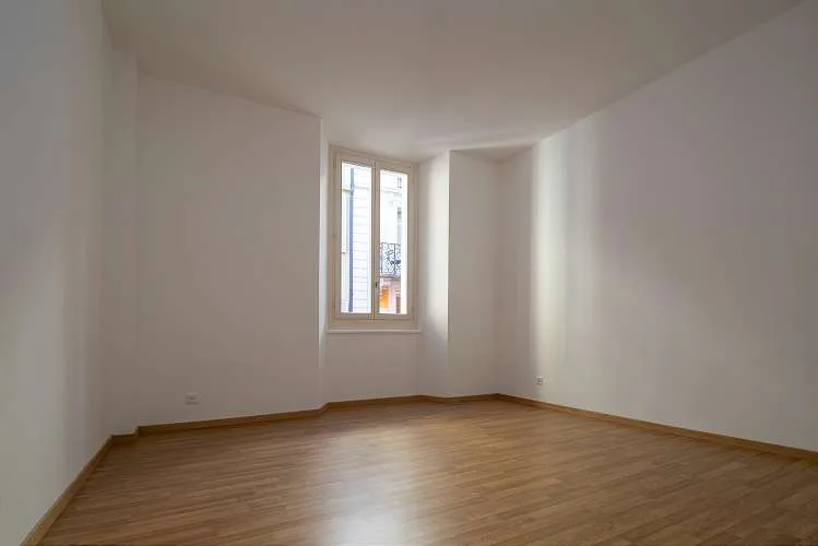 Locarno - 4,5 Lokale in der Stadtmitte (Ref. 1422-3) – Foto 8 von 20