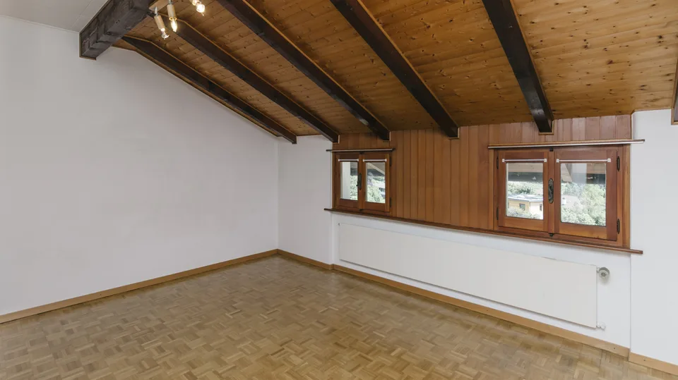 GEBÄUDE MIT DREI WOHNUNGEN IN VEYRAS – Foto 10 von 13