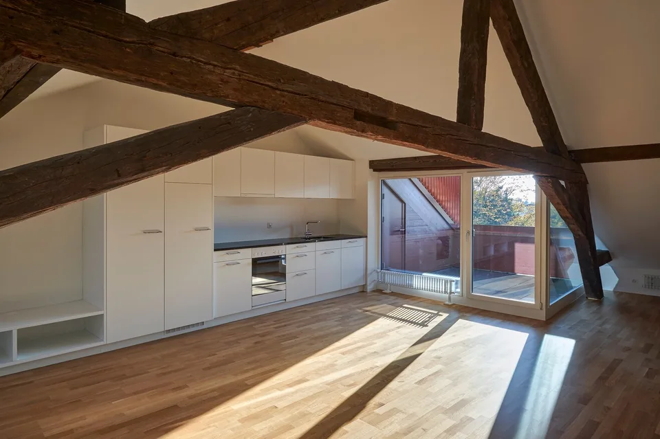 3,5 Zimmer-Duplexwohnung im Herzen von Nidau – Foto 5 von 15