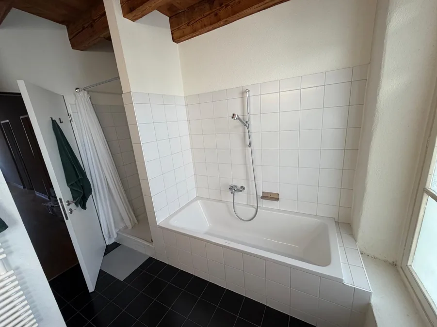 3,5 Zimmer-Duplexwohnung im Herzen von Nidau – Foto 11 von 15
