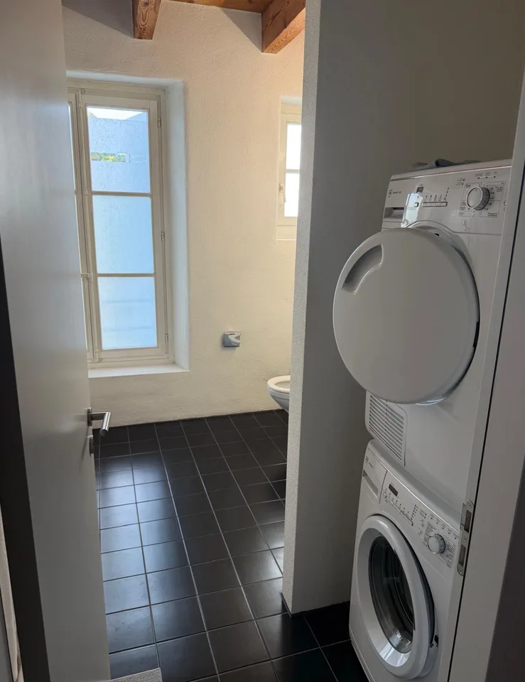 3,5 Zimmer-Duplexwohnung im Herzen von Nidau – Foto 12 von 15