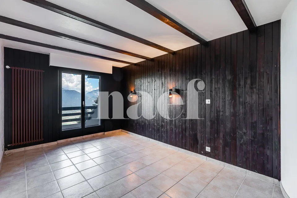 In esclusiva! Appartamento di 2,5 locali con vista panoramica sulla pianura del Rodano – foto 7 di 11