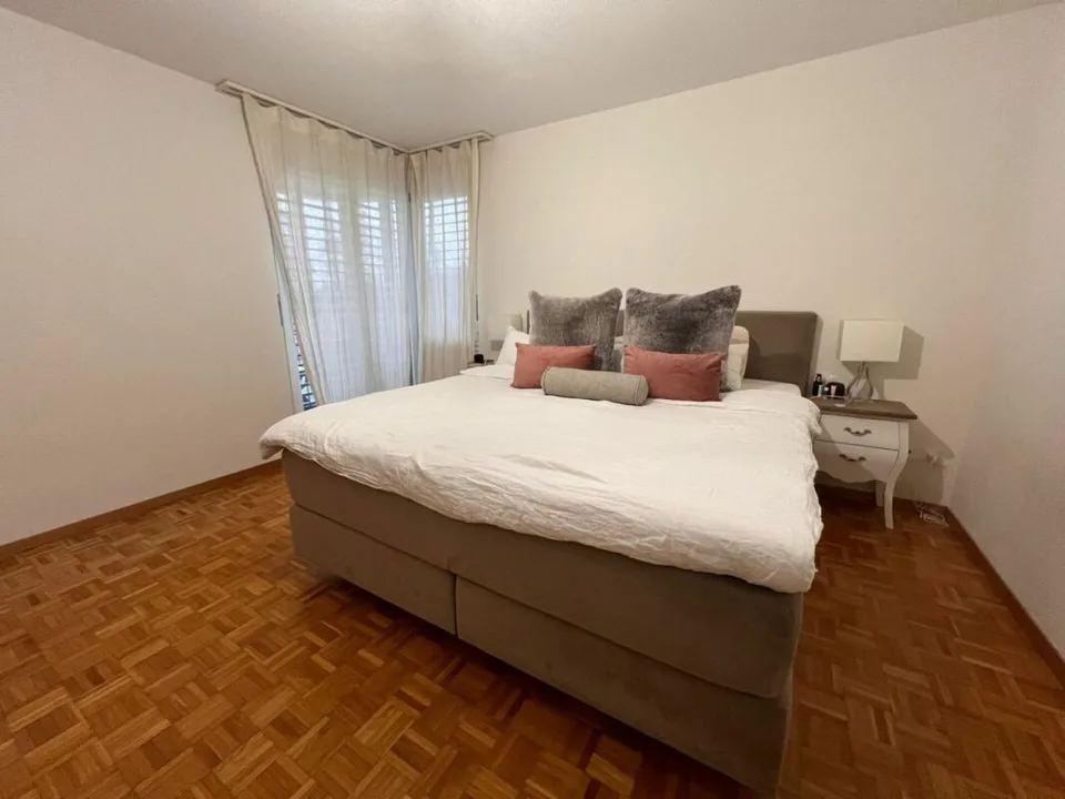 Morderne 5½-Zimmerwohnung in einem ruhigen Quartier – Foto 11 von 12