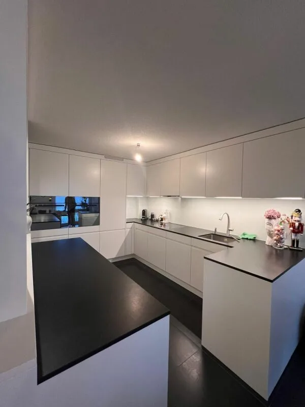 Morderne 5½-Zimmerwohnung in einem ruhigen Quartier – Foto 2 von 12