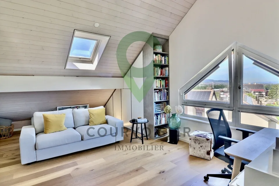 Duplex-Penthouse mit Charme und Aussicht, nur wenige Minuten von Nyon entfernt – Foto 8 von 11
