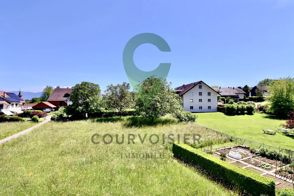 Duplex-Penthouse mit Charme und Aussicht, nur wenige Minuten von Nyon entfernt – Foto 10 von 11