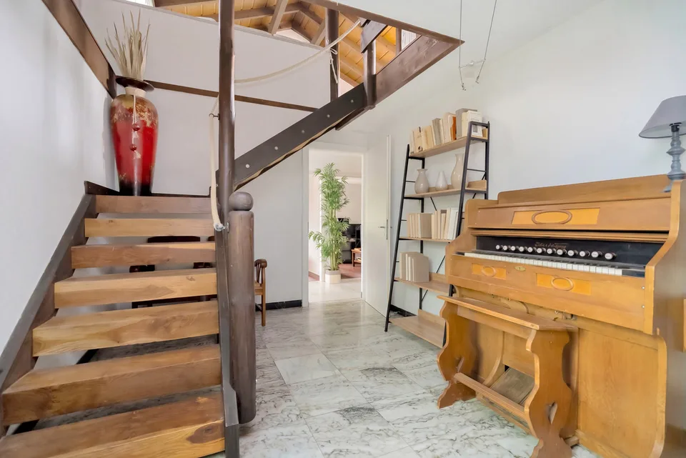 Casa unifamiliare di 4,5 locali nella bella zona di Gantrisch – foto 3 di 11