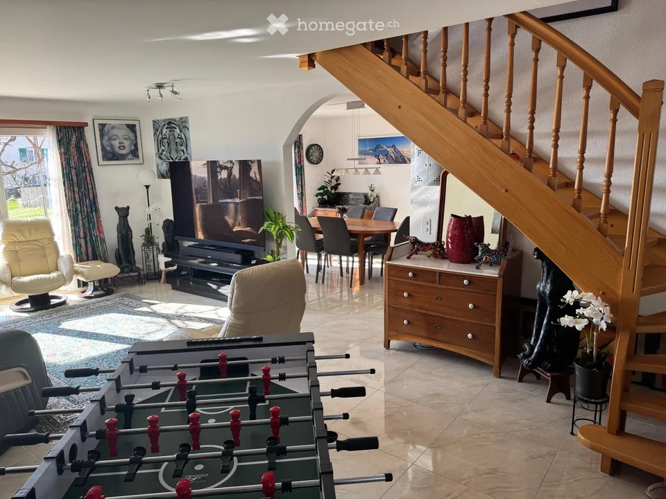 Blick auf den See und Terrasse von 36 m², nahe Aubonne – Foto 3 von 5