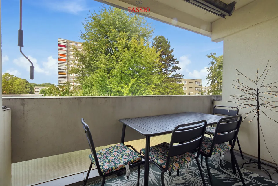 Rénové - appartement 5.5 pièces au cœur d'Ostermundigen – photo 3 sur 13