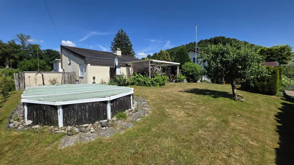 4.5-Zimmer-Einfamilienhaus mit grossem Garten – Foto 7 von 9