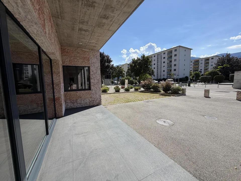 Magnifique Show Room a vendre, à Locarno – Foto 2 von 13