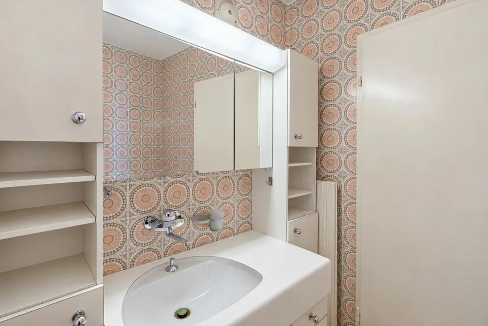 3.5 Zimmer Attika-Terrassenwohnung mit See- und Alpensicht – Foto 9 von 17