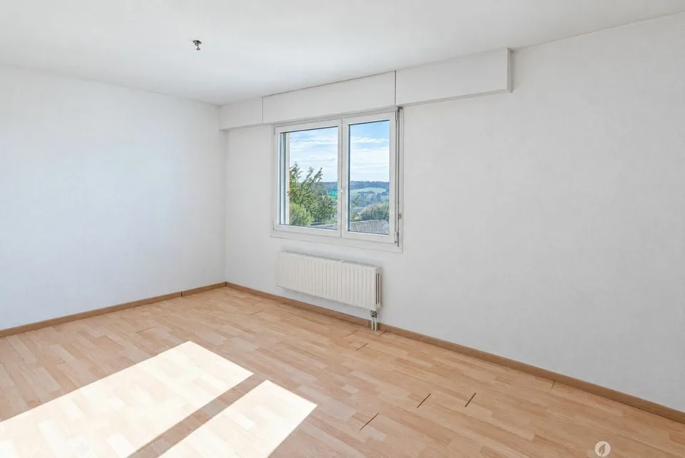 3.5 Zimmer Attika-Terrassenwohnung mit See- und Alpensicht – Foto 6 von 17