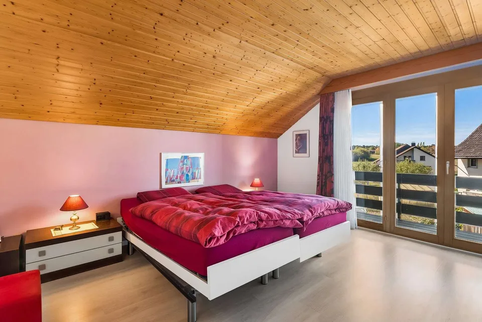 Maison unifamiliale dépendante de 5½ pièces avec beaucoup de potentiel à Winterberg – photo 7 sur 13