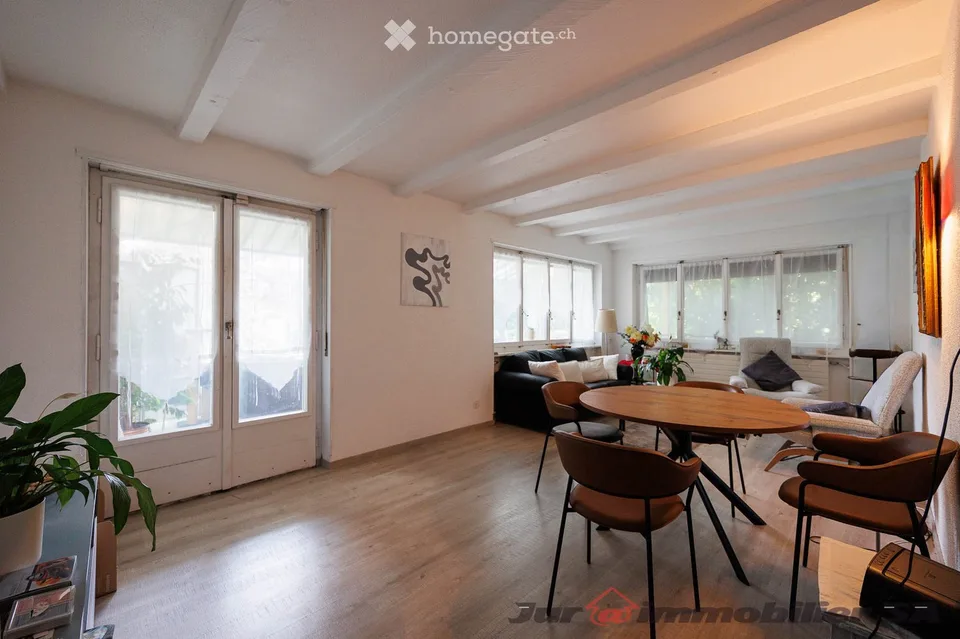 Einfamilienhaus mit 7 Zimmern in Vorbourg 48 in Delémont – Foto 3 von 13