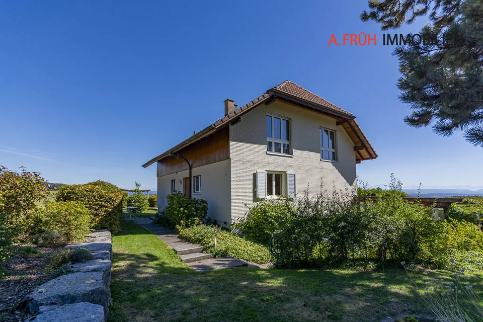 Nature idyll with breathtaking Alpine panorama – photo 11 of 13