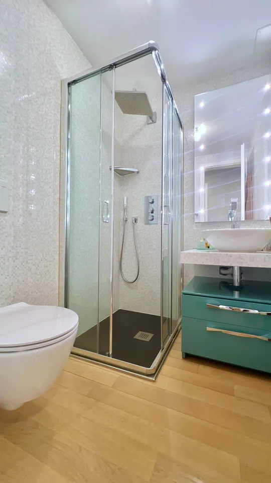 Elegantes Apartment mit 4.5 Zimmern und Seeblick in Lugano Massagno – Foto 21 von 22