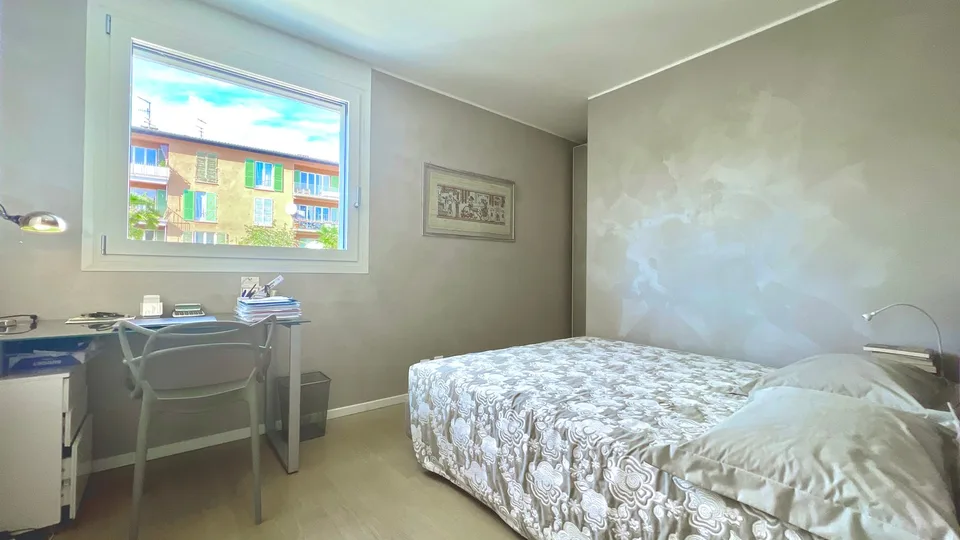 Elegantes Apartment mit 4.5 Zimmern und Seeblick in Lugano Massagno – Foto 19 von 22