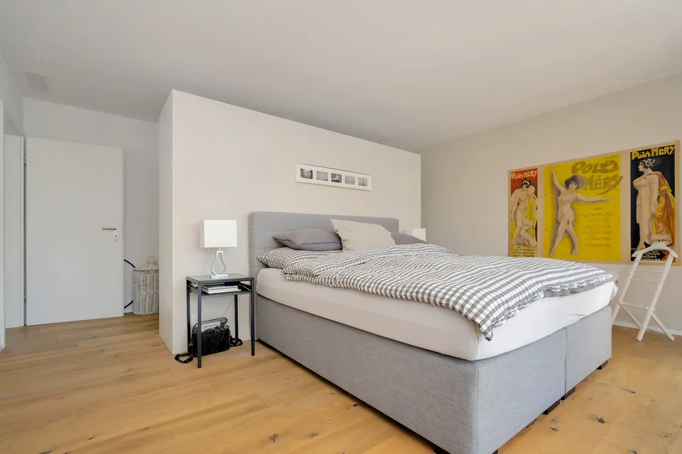 Appartement en attique de 4,5 pièces avec grande terrasse à Ostermundigen – photo 9 sur 23