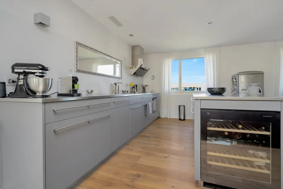 Appartement en attique de 4,5 pièces avec grande terrasse à Ostermundigen – photo 7 sur 23