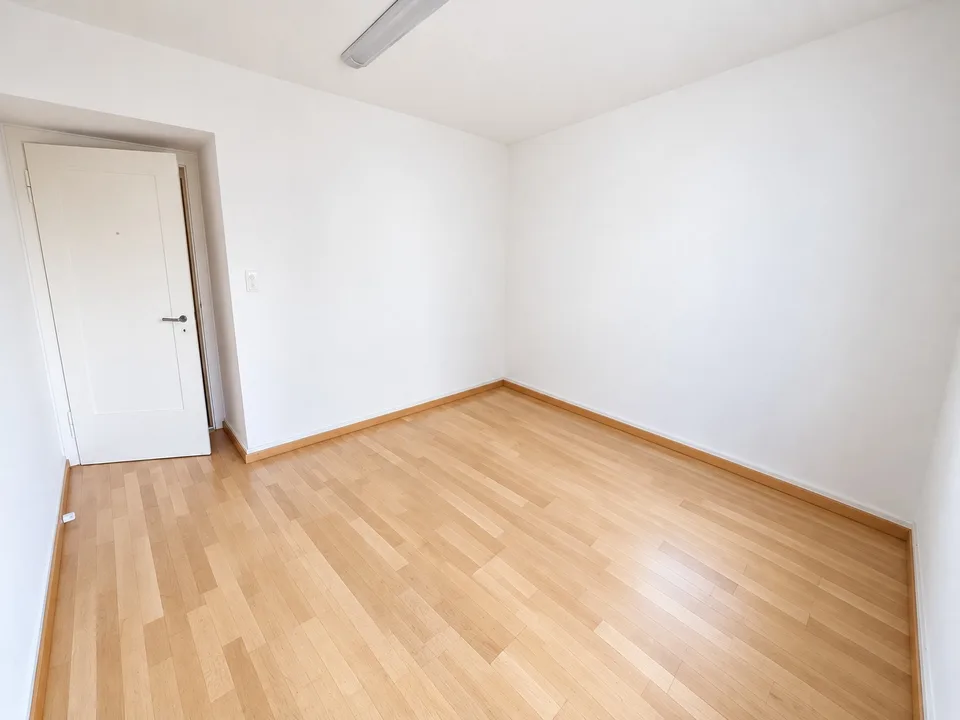 Attraktive 3-Zimmer-Wohnung an zentraler Lage – Foto 4 von 12