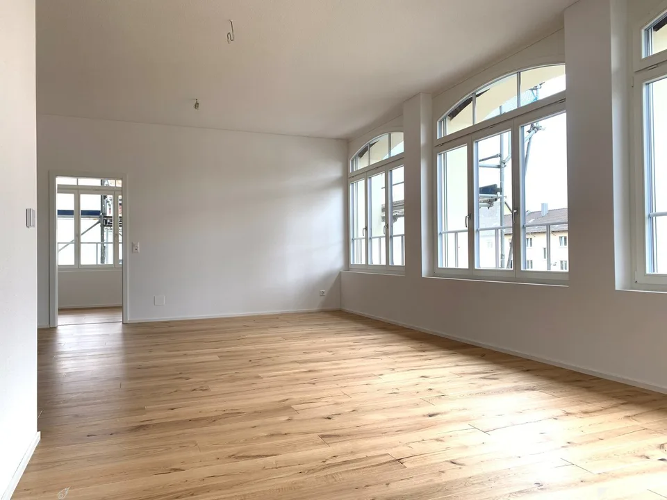 Stilvolle Loftwohnung mit moderner Ausstattung am Oberen Quai 51 in Biel/Bienne – Foto 2 von 13