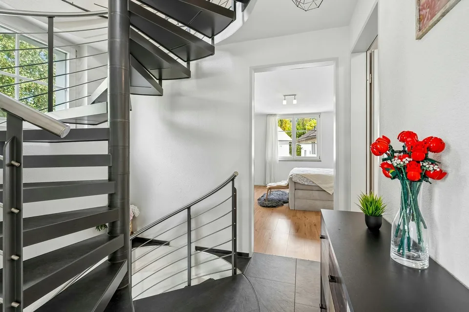 4.5 Zimmer-Maisonette-Wohnung an zentraler Wohnlage in Wald – Foto 8 von 12