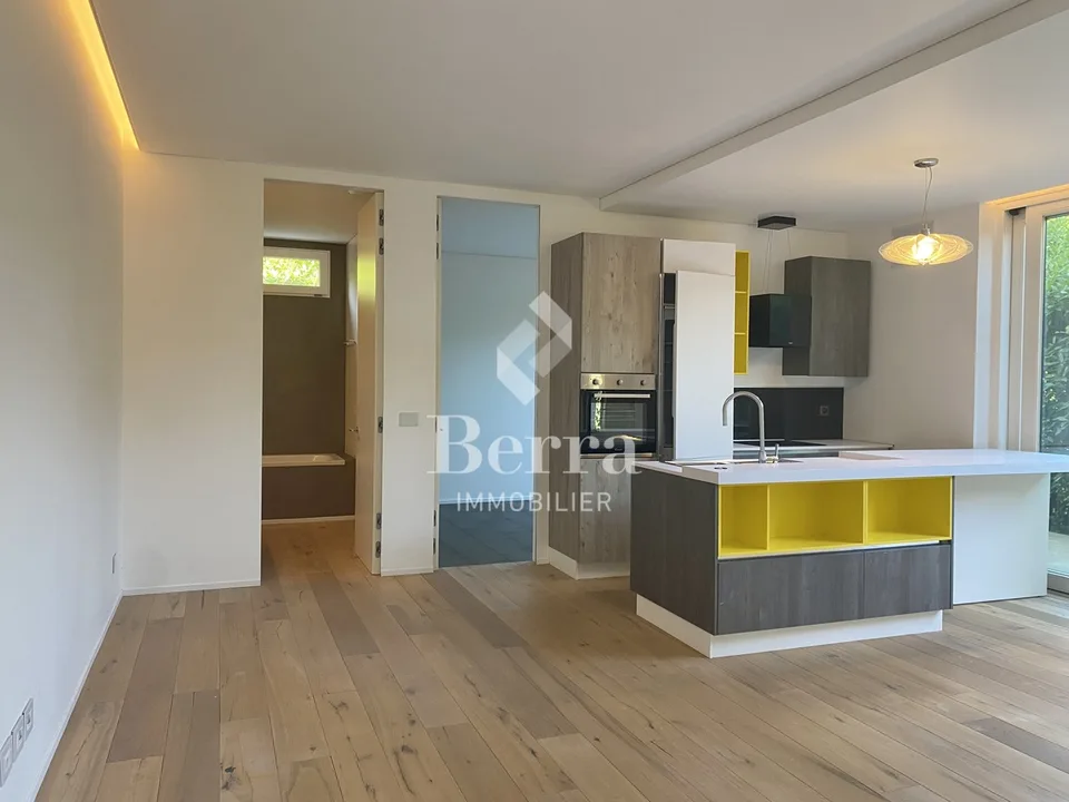 Wohnung mit 3.5 Zimmern und 75 m² - Erdgeschoss mit Terrasse – Foto 6 von 11