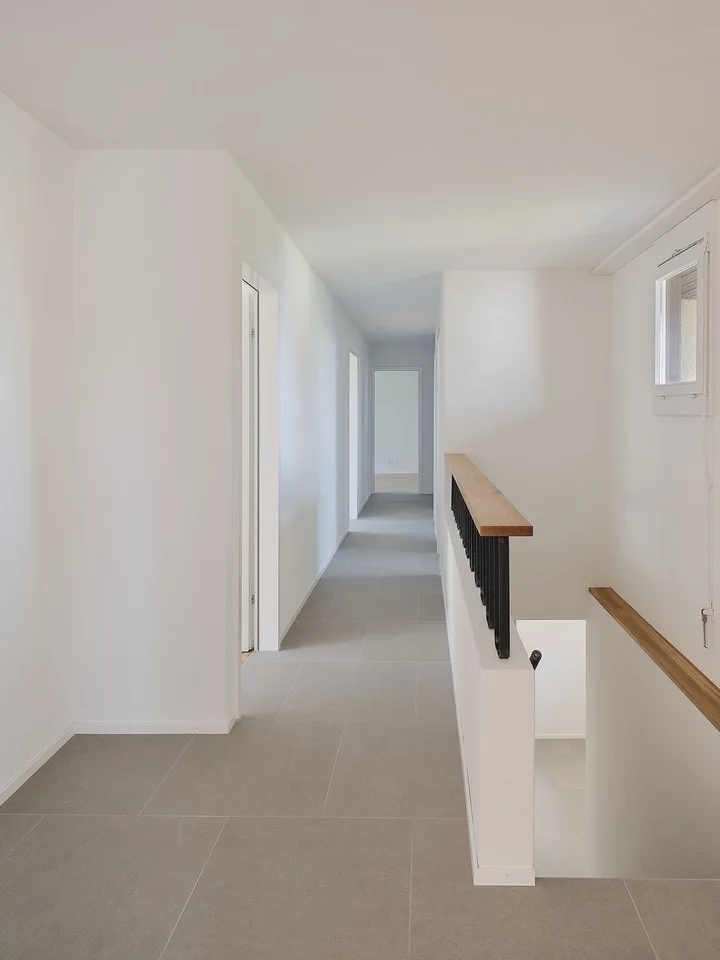 Stilvoll wohnen in Wabern – Renoviertes 6.5-Zimmer-Haus mit Charme – Foto 10 von 17