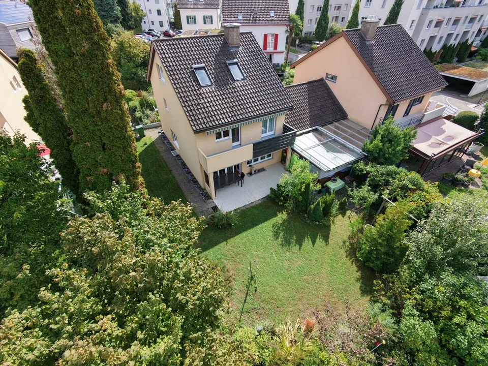 Ein Zuhause zum Wohlfühlen – Einfamilienhaus in Rüti ZH – Foto 6 von 28