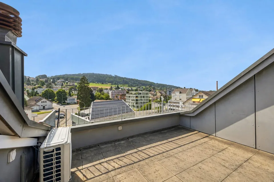 5.5-Zimmer-Duplex mit 160 m²: Platz wie im Einfamilienhaus, Komfort wie in einer Wohnung – Foto 11 von 13