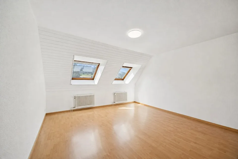 5.5-Zimmer-Duplex mit 160 m²: Platz wie im Einfamilienhaus, Komfort wie in einer Wohnung – Foto 7 von 13