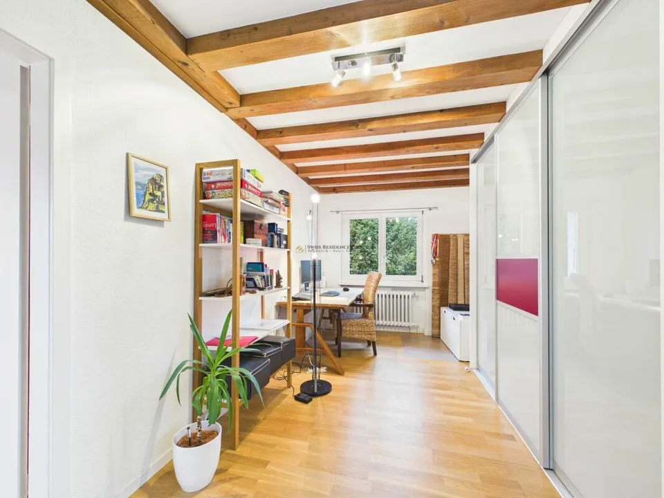 Idylle familiale à Burgdorf avec maison de famille charmante et jardin spacieux – photo 10 sur 30