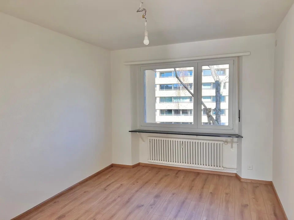 Exklusive 4.5 Zimmer mit Rheinblick und Cheminée – Foto 6 von 10