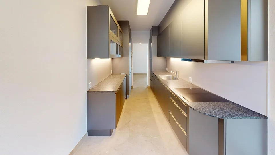 Exklusive 4.5 Zimmer mit Rheinblick und Cheminée – Foto 4 von 10