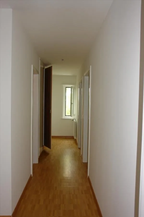 Vivere in una posizione soleggiata con vista sul lago – foto 8 di 10